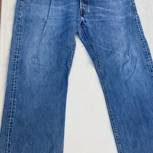 2 pairs of Levi's Men’s Straight Fit Mid-Blue button fly Jeans size 40x32